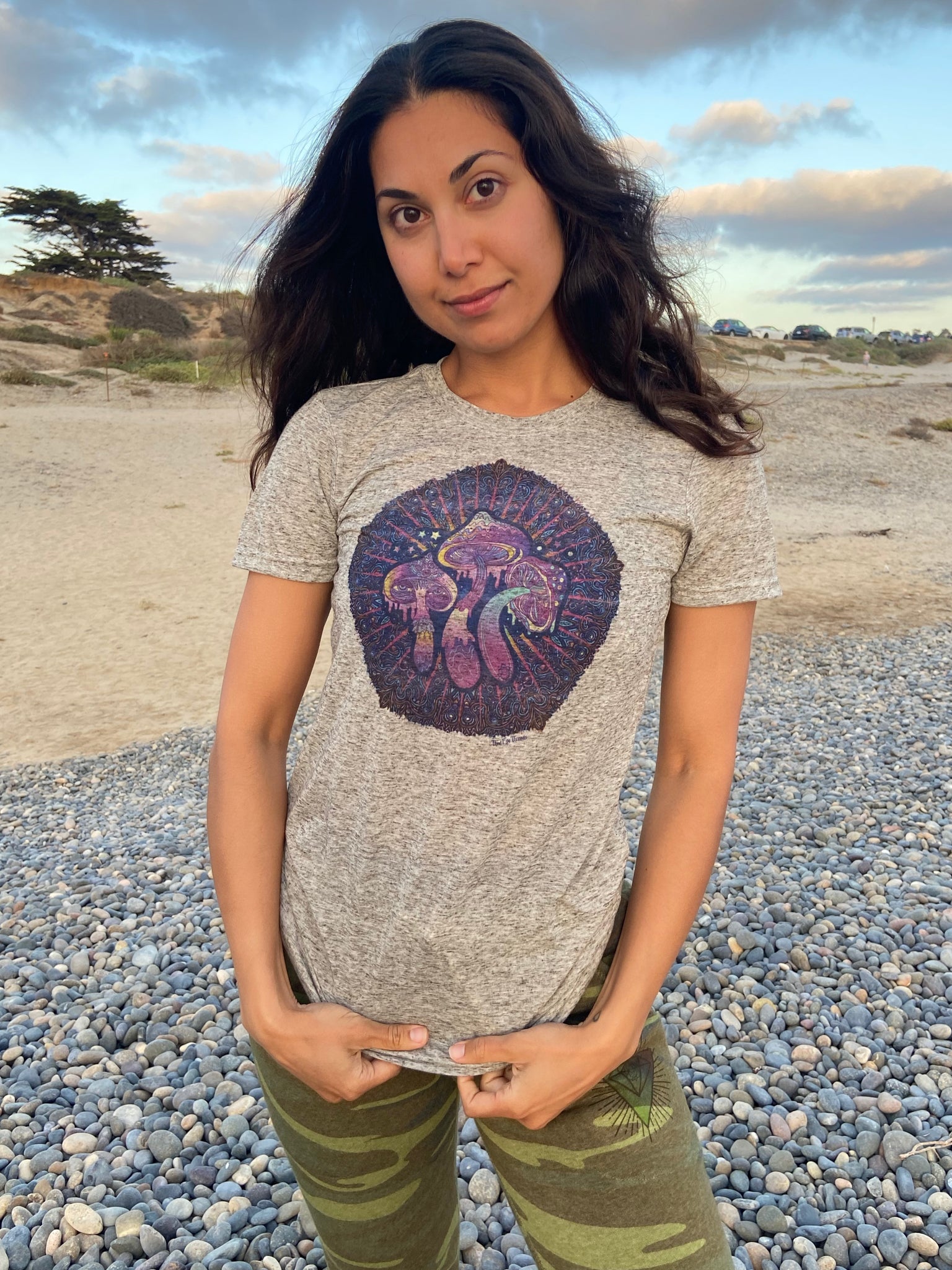 Entheogenic "Magic" Mushrooms on Linen Tee - Third Eye Threads