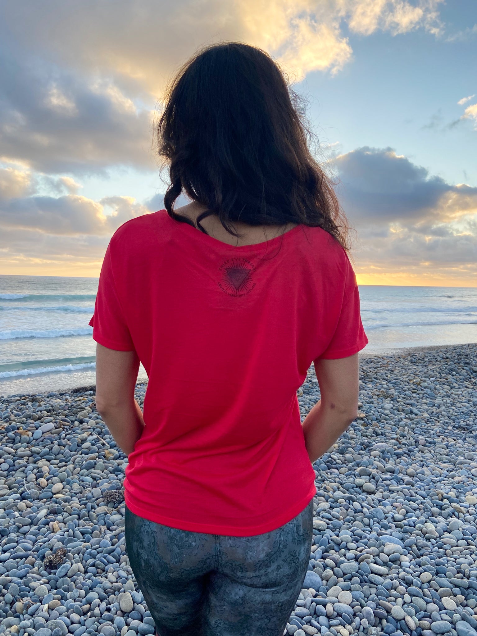 Henna Bodhi Tree Leaf Linen Tee - Third Eye Threads