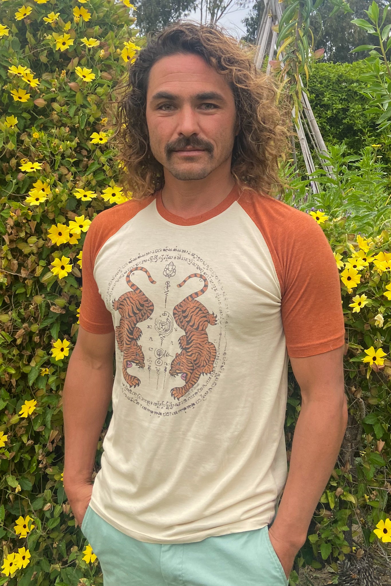 Thai Tiger Raglan Crew