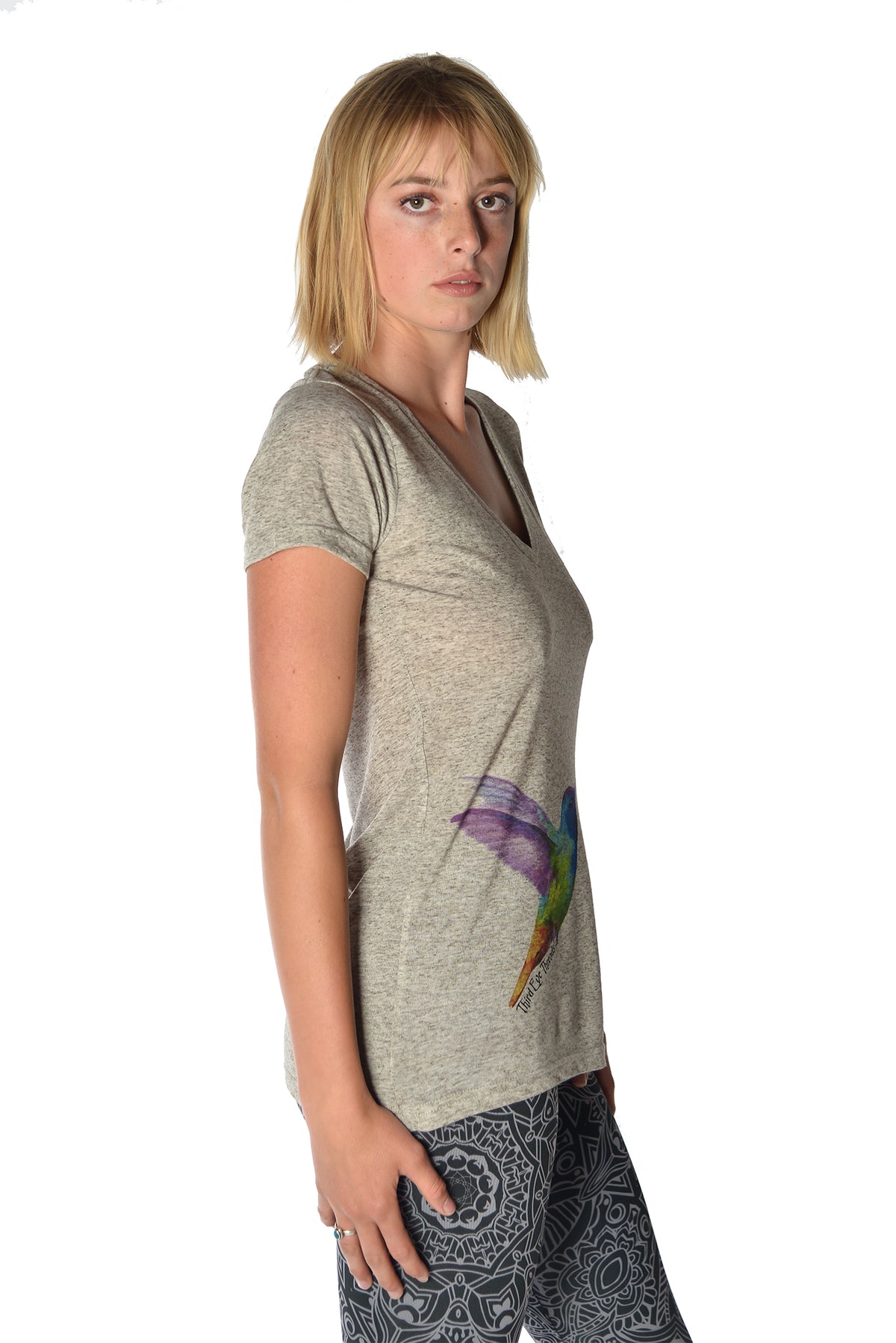 Hummingbird Linen V-neck - Third Eye Threads