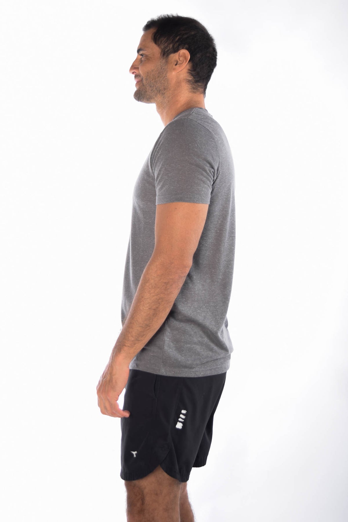 Heart Chakra ON LINEN BLEND CREW NECK - Third Eye Threads