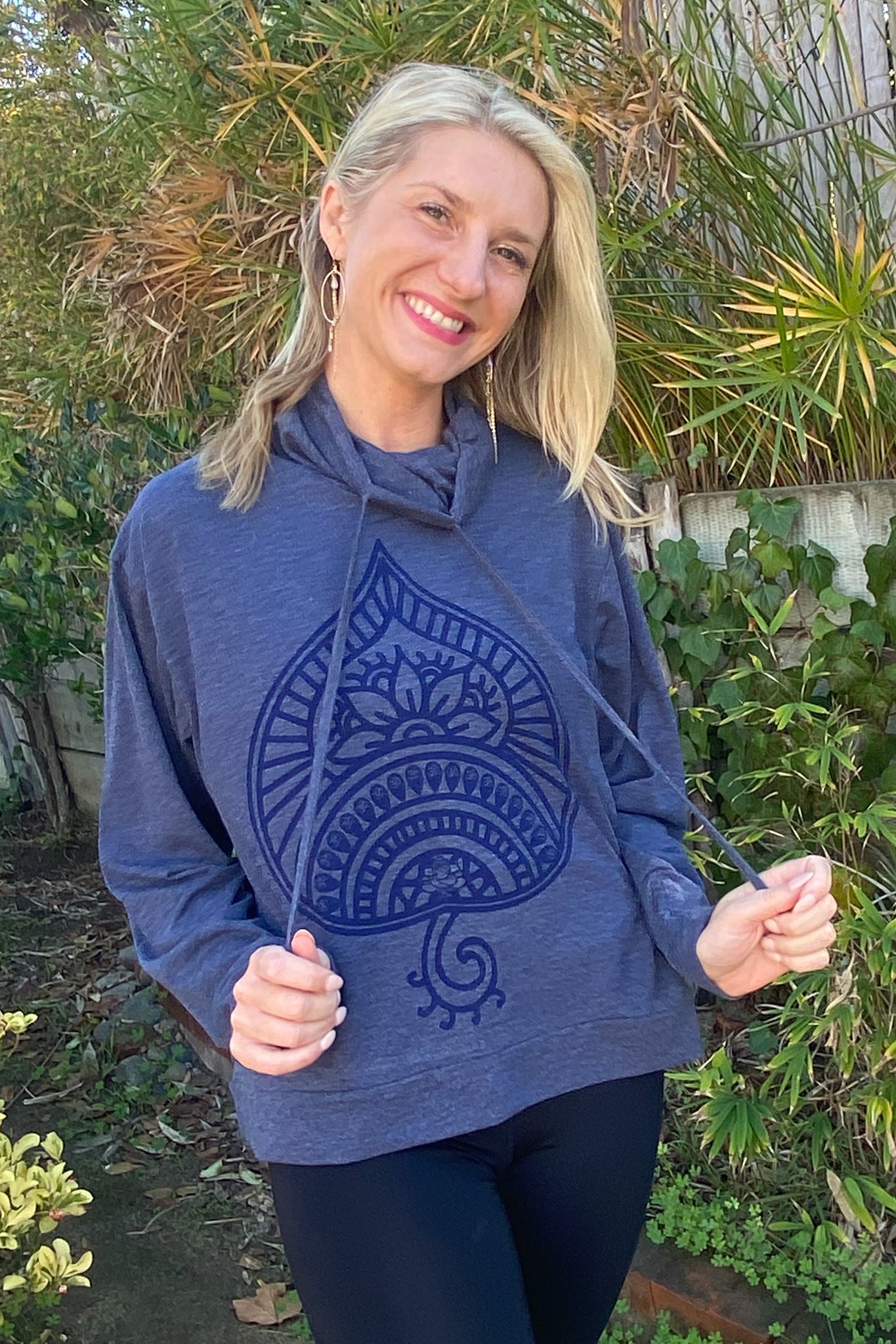 Auspicious Spade Mock Neck Long Sleeve Pullover - Third Eye Threads